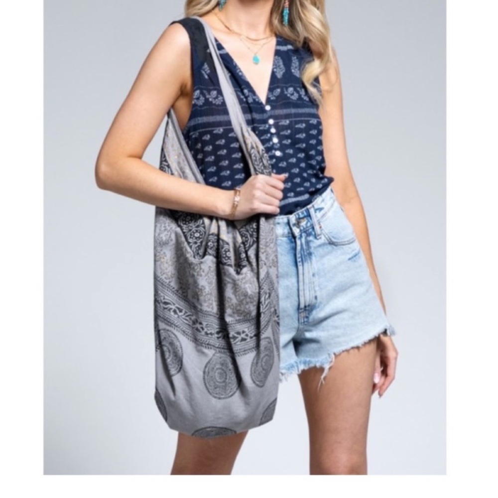 Encore Boho Bag - Picture 2 of 5
